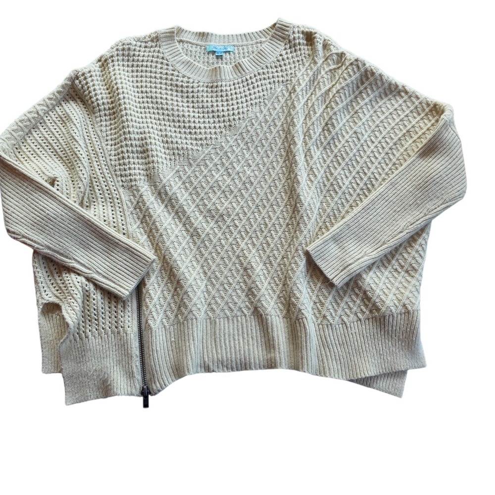 She & Sky womens Over-sized Ivory Fisherman‎ Knit Boxy Sweater One Size